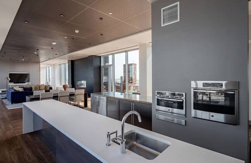 West End Apartment | Deluxe North Station Studio w/W/D & Gym, nr TD Garden, by Blueground