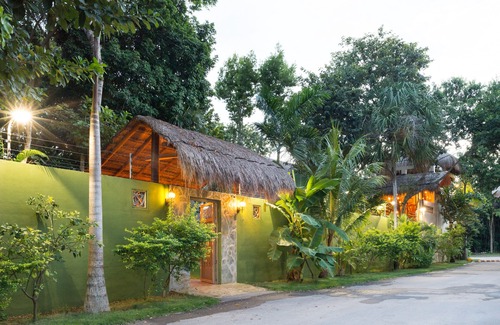 Cancun House | Deluxe Private Villa with Pool