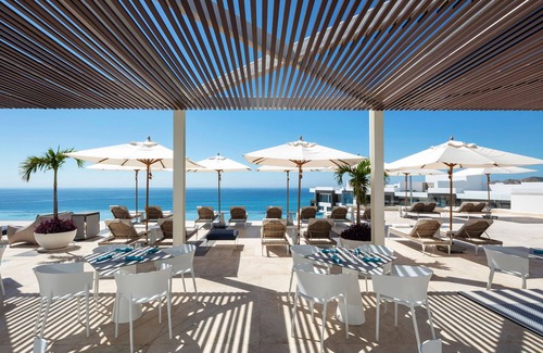 South Shore Hotel Area Apartment | Deluxe Room in Garza Blanca Resort & Spa