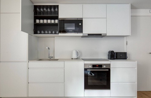 Sarria Apartment | Deluxe Sarrià 2BR w/Doorman, Renovated Recently, by Blueground