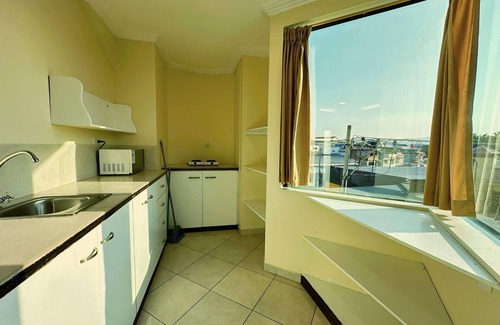 Garzota Apartment | Deluxe Suite - Airport GYE