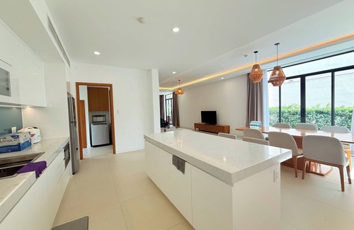 Cam Lam Villa | Deluxe Villa Beach Front