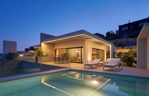 Salobre Villa | Deluxe villa Salobre Oasis Suites II