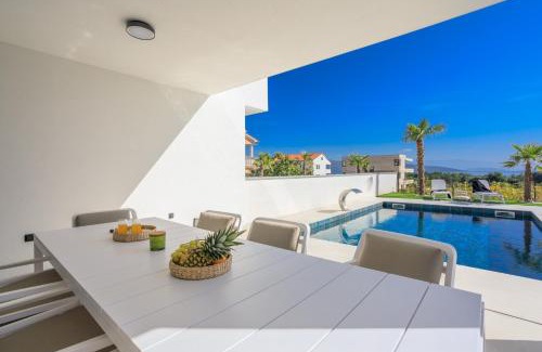 Krk Villa | Deluxe villa with heated pool, whirpool, sea view near beautiful beach III - by Traveler tourist agency Krk ID 2402
