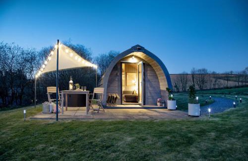 Mount House | Demelza