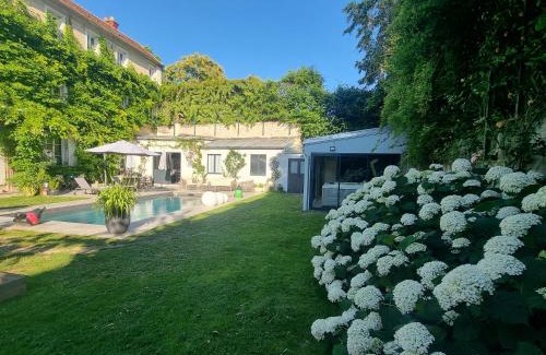 Fontainebleau Bed & Breakfast | Demeure Les Aiglons, Chambres d'hôtes & Spa