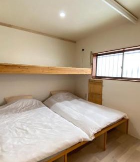 Takanawa Apartment | Den 7