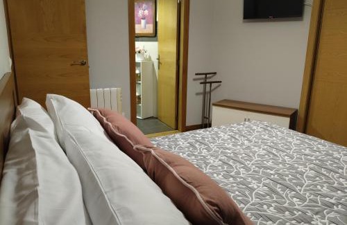Coiron Apartment | Dena-Sol