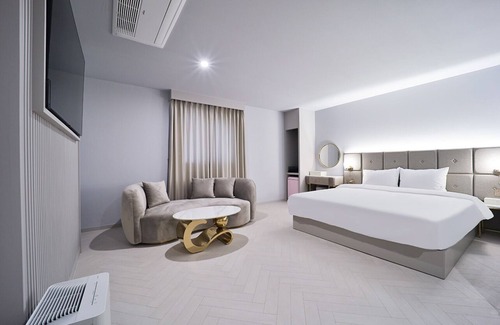 Masan Hotel | DENBASTA HOTEL MASAN FISHMARKET