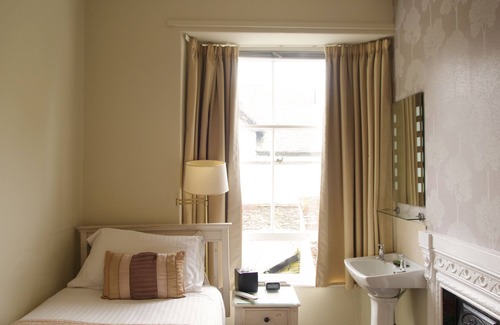 Bowness-on-Windermere Bed & Breakfast | Dene House