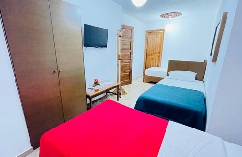 Gjirokaster House | Denis - Private Rooms Guesthouse Gjirokastra