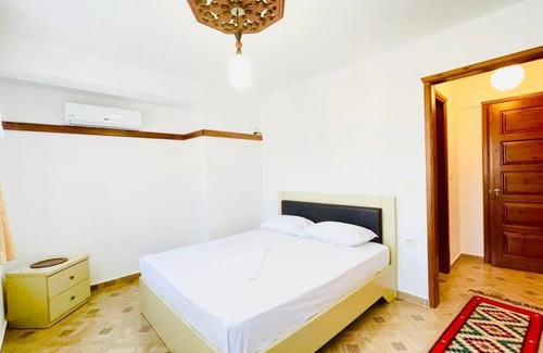 Gjirokaster House | Denishouse-private Rooms Guesthouse Gjirokastra