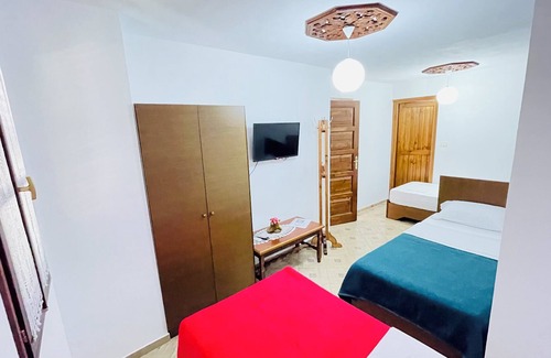 Gjirokaster House | Denishouse-private Rooms Guesthouse Gjirokastra