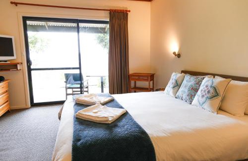 Shadforth Apartment | Denmark Scenic Tourist Park