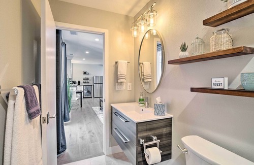 Sunnyside Apartment | Denver Studio w/ Hot Tub ~ 2 Mi to Downtown!