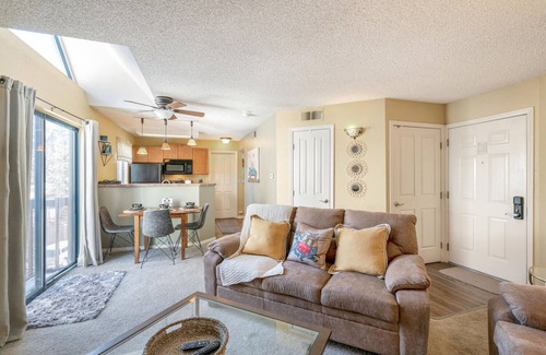 Englewood Apartment | Denver Tech Center Apt! Fast WiFi & Free Parking!