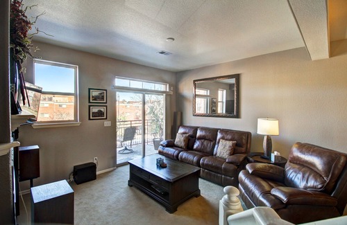 Arvada Plaza Area House | Denver West Adventures...A Special and Artful Colorado Vacation Experience