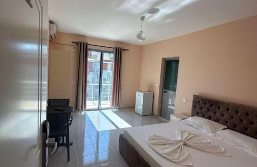 Shengjin Hotel | DEOR Hotel