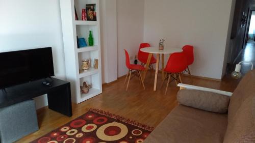 La Plata Apartment | DEPARTAMENTO a PASOS del CENTRO, BARRIO NORTE, 4 PERSONAS