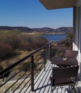 Potrero de los Funes Apartment | Departamento con vista al lago