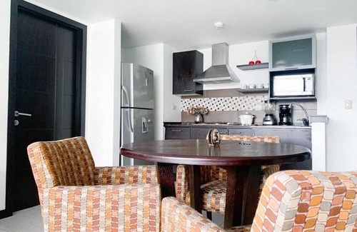 Puerto Santa Ana Apartment | Departamento de 2 habitaciones-Bellini 1705