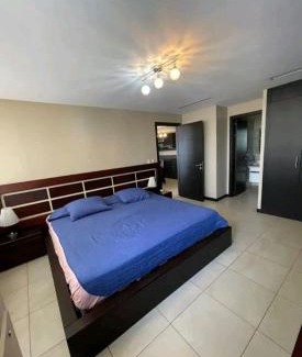 Puerto Santa Ana Apartment | DEPARTAMENTO DE LUJO TORRES BELLINI
