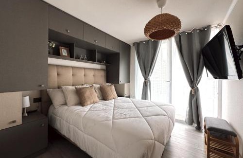 Downtown Santiago Apartment | Departamento de Una Habitación, Terraza con parrilla,
