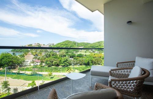 La Cruz de Huanacaxtle Apartment | Departamento frente al mar, Zantamar 305