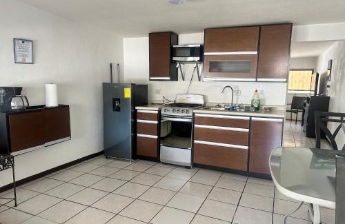 Chihuahua Apartment | Departamento privado con cochera y WIFI alta velocidad