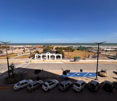 Necochea Apartment | Departamento vista al mar