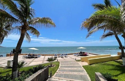 Marina Mazatlan Hotel | Departamentos Grand G