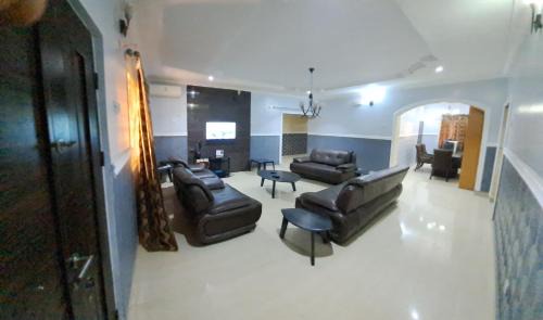 Abuja Apartment | DeraDavids Apartment