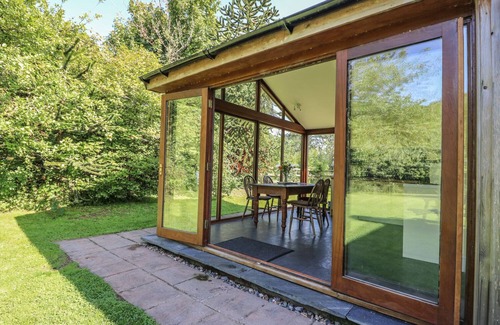 Whitland Cottage | DERRY COTTAGE, pet friendly, character holiday cottage in Whitland