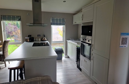 Llanfair Caereinion Cabin | Derwen 2 Bedroom Luxury Lodge