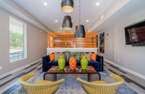 Downtown Des Moines Apartment | Des Moines Designer 1BD 1BA Downtown Apartment