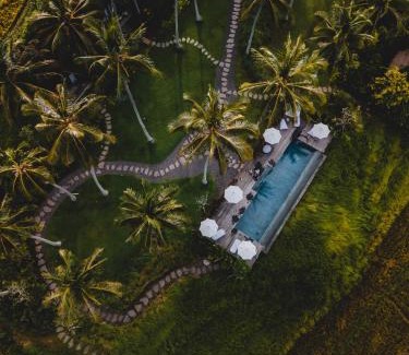 Suraberata Hotel | Desa Cabins