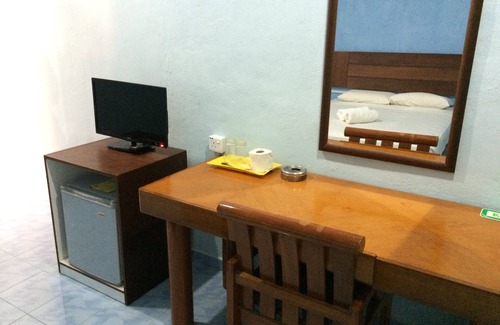 Lubok Buaya Hotel | Desa Motel