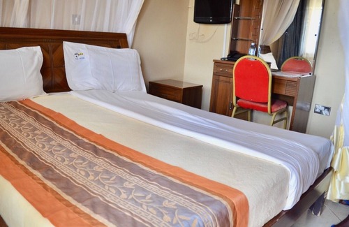 Arua Hotel | Desert Breeze