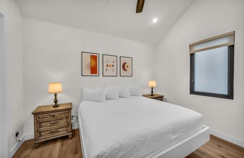 Hurricane House | Desert Bungalow #H8 home