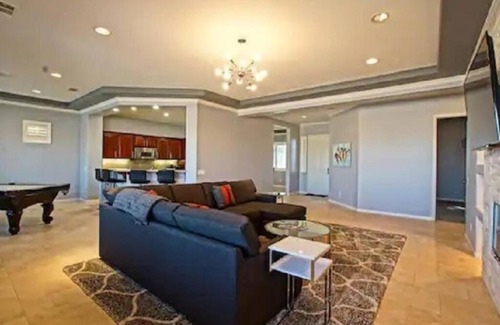 Terra Lago House | Desert Escape 4Bd/3Ba W/ Salt water pool and spa