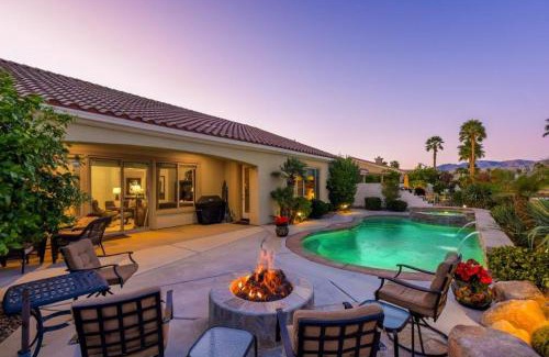 Indio House | Desert Fairway Oasis