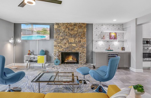 Sunmor House | Desert Flamingo PS - A Ryson Property