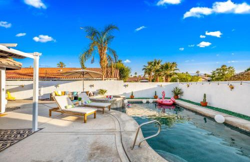 Bermuda Dunes House | Desert Fun 5BR Retreat with Pool