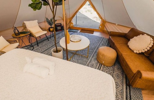Yucca RV Rental | Desert Glamping Escape w/ Shared Bathroom: Joshua at Ravari (2 of 6)