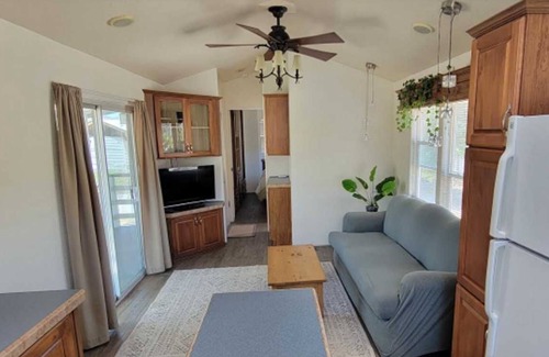Jacumba RV Rental | Desert Haven Resort Perfect for Active Couples Seeking Adventure