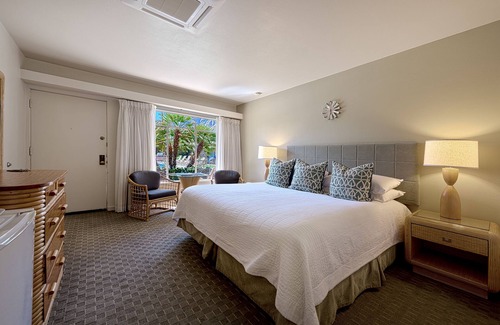 Historic Tennis Club Hotel | Desert Hills - 21 and Over