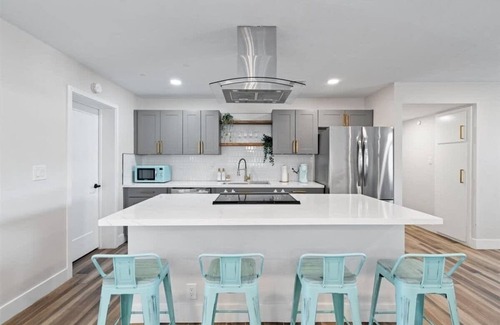 Tempe House | Desert Oasis in Tempe w/Pool and Arcade