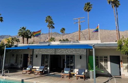 Warm Sands Hotel | Desert Paradise - A Men's Clothing Optional Resort