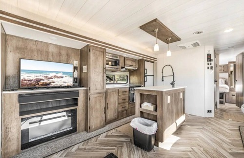 Jacumba House | Desert Tiny Home B29: Experience Serenity w/ Hiking & Shady Lounge Areas
