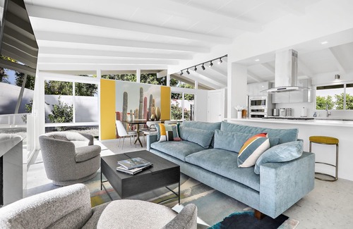 Magnesia Falls Cove House | 'Desert Tones' mid-century modern pool and spa home with lots of amenities!